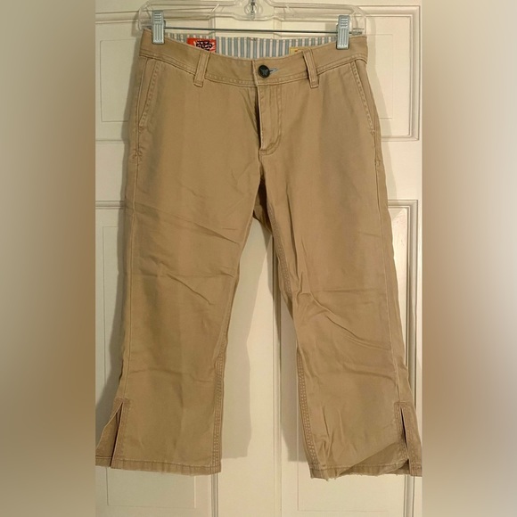 Double A tan khaki capri pant - Picture 1 of 3